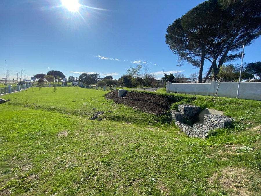 0 Bedroom Property for Sale in Zevenzicht Western Cape